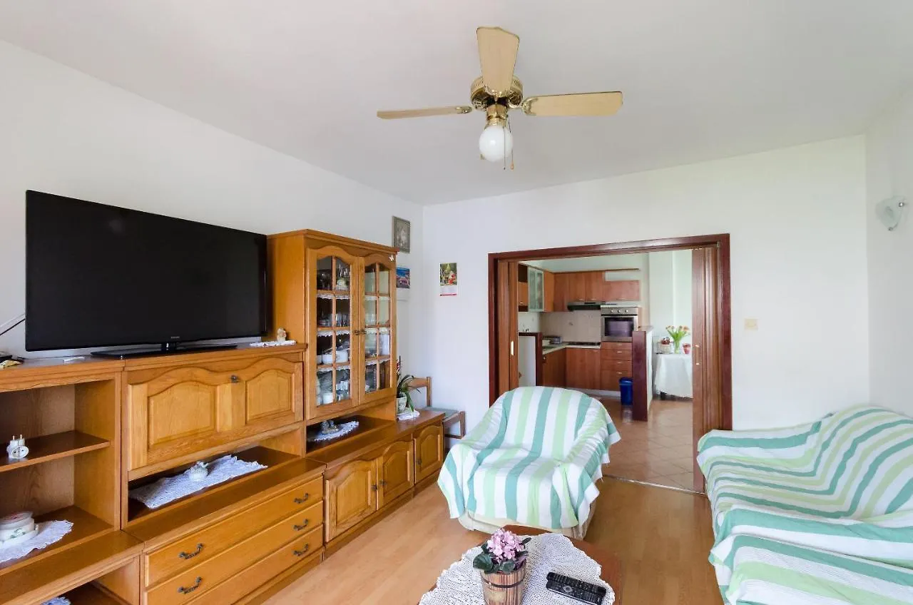 Apartments And Room Sime M Lopar